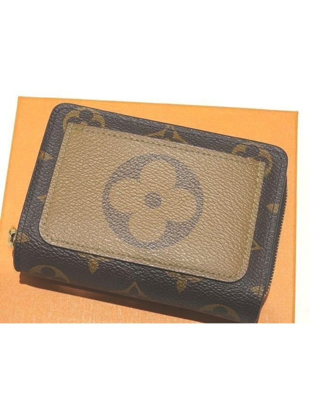 Louis Vuitton Bifold Compact Wallet Portefeuille Monogram Reverse Giant
